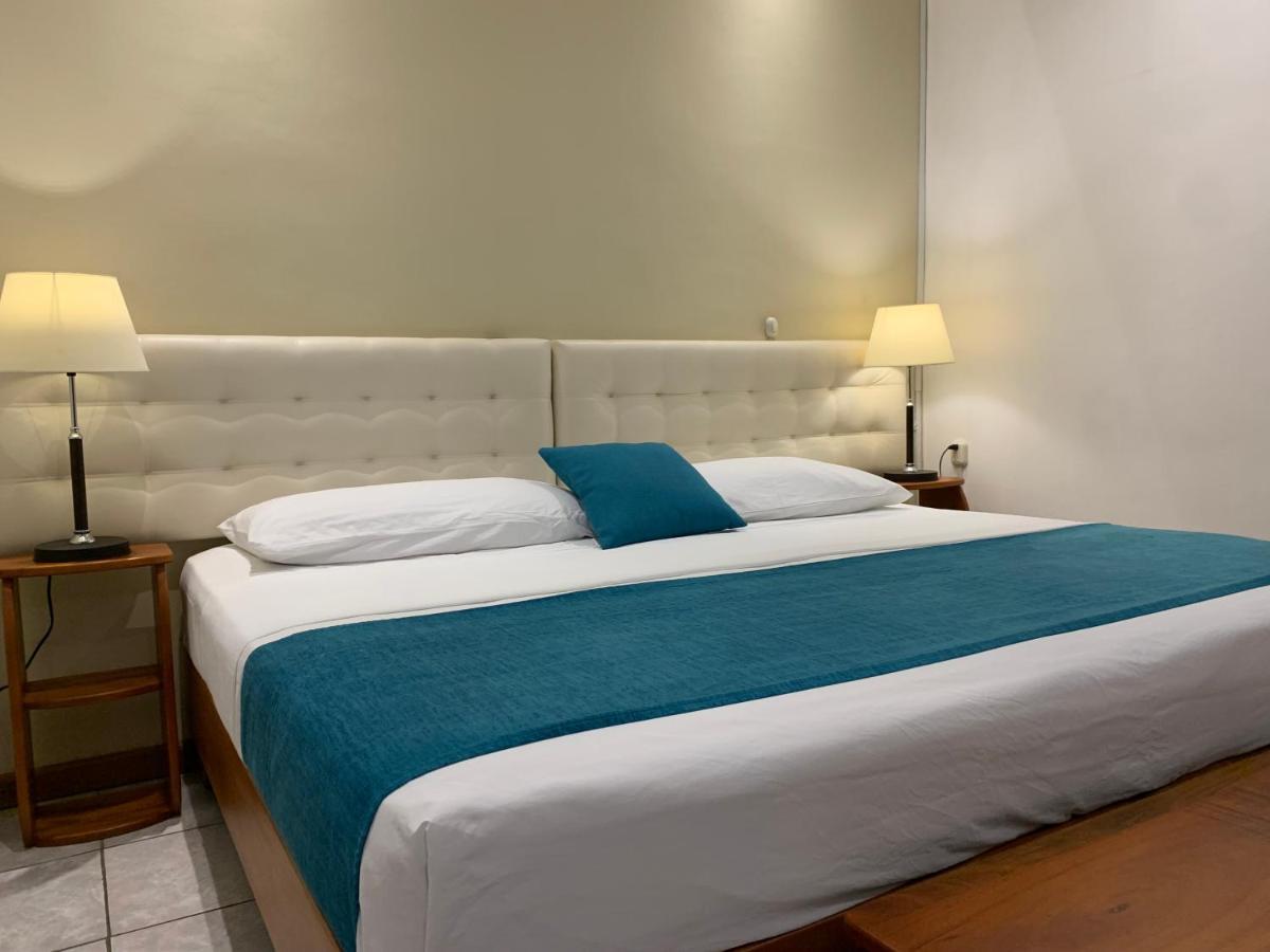 Hotel Casa D'Cristhi à Puerto Baquerizo Moreno Extérieur photo
