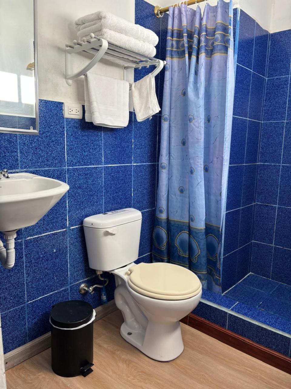 Hotel Casa D'Cristhi à Puerto Baquerizo Moreno Extérieur photo