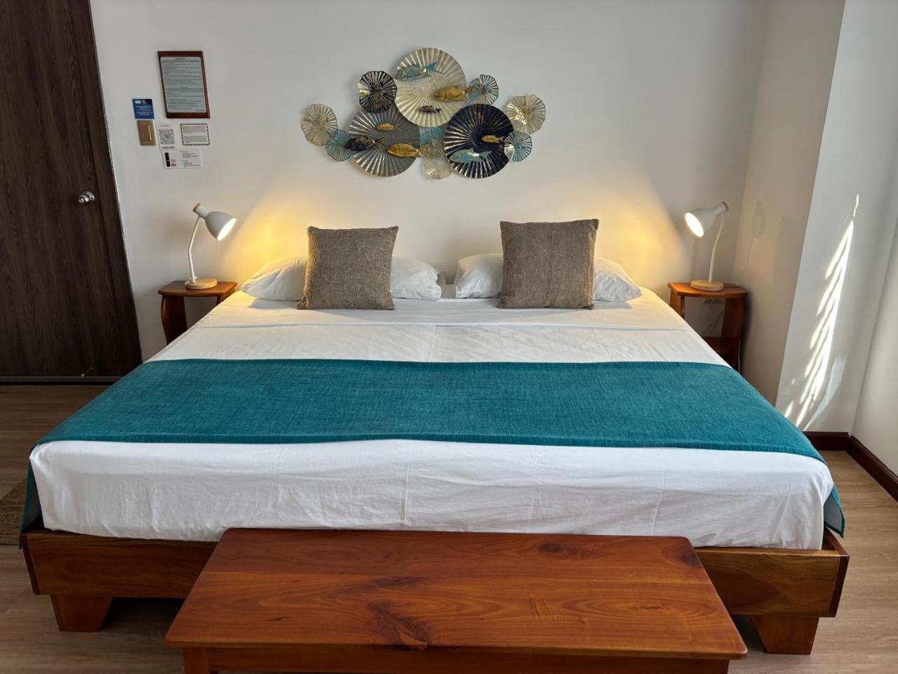 Hotel Casa D'Cristhi à Puerto Baquerizo Moreno Extérieur photo