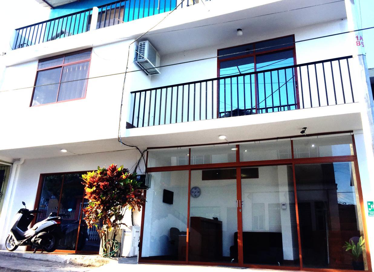 Hotel Casa D'Cristhi à Puerto Baquerizo Moreno Extérieur photo