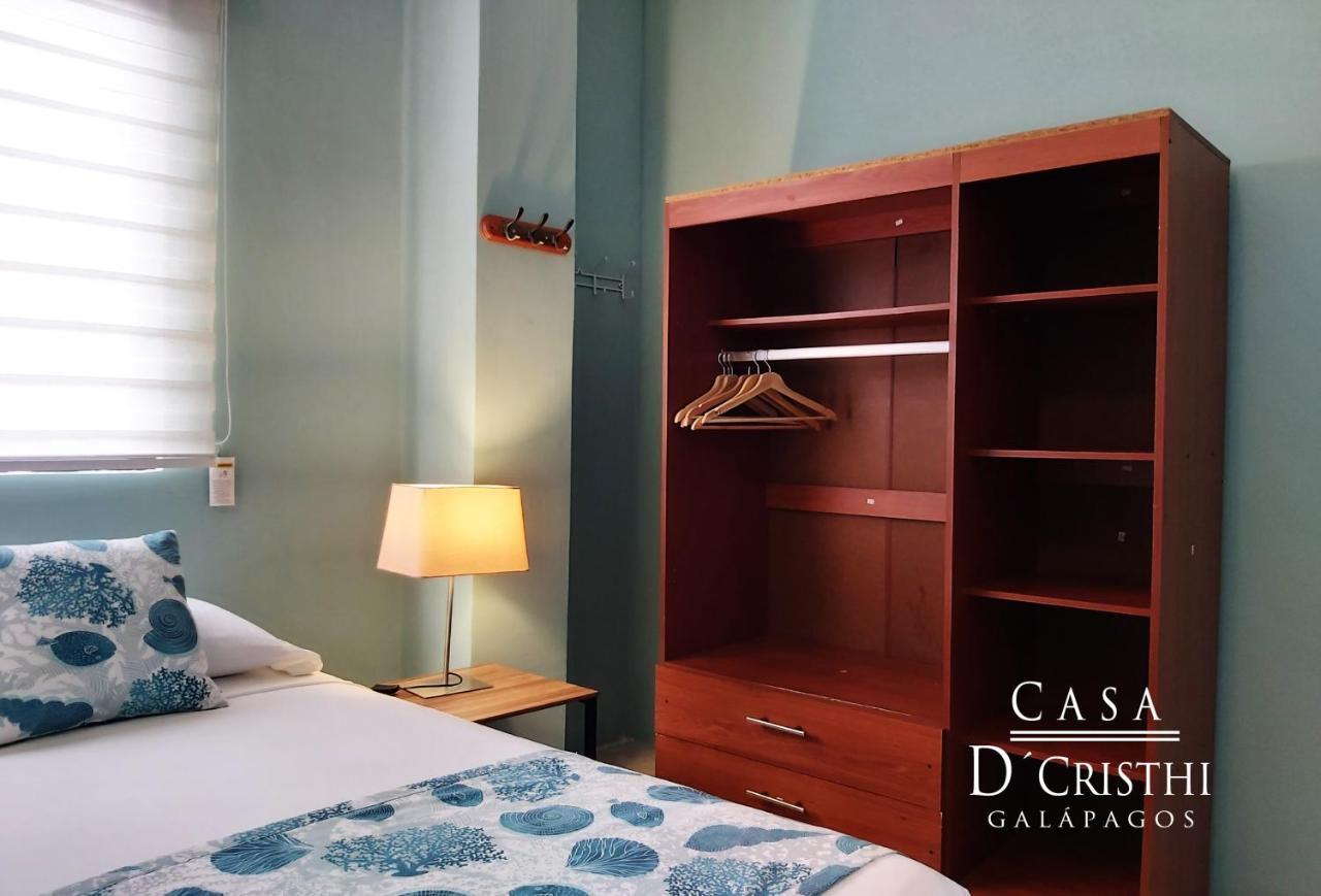 Hotel Casa D'Cristhi à Puerto Baquerizo Moreno Extérieur photo